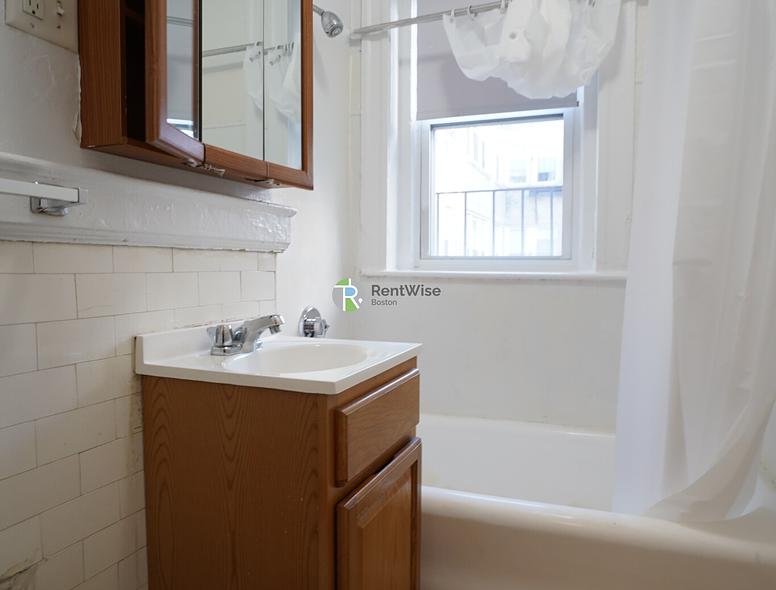 Photo of 1171 Boylston Street