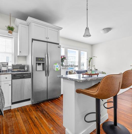 Photo of 80 Bowdoin Street