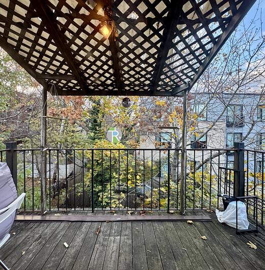 Photo of 8 Sewall St