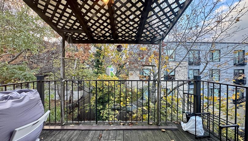 Photo of 8 Sewall St