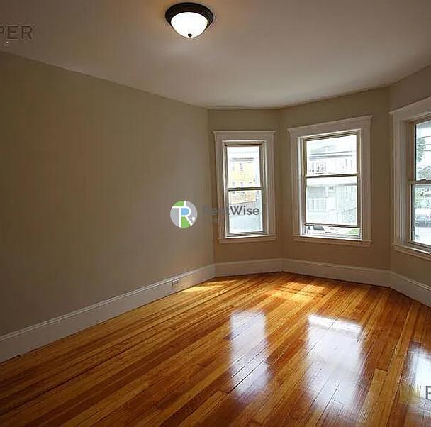 Photo of 86 Conwell Ave