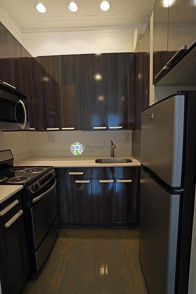 Photo of 225 Newbury St