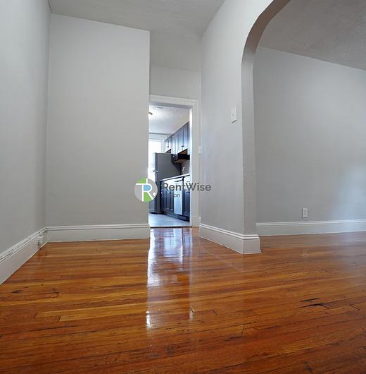 Photo of 41 Chestnut Hill Ave