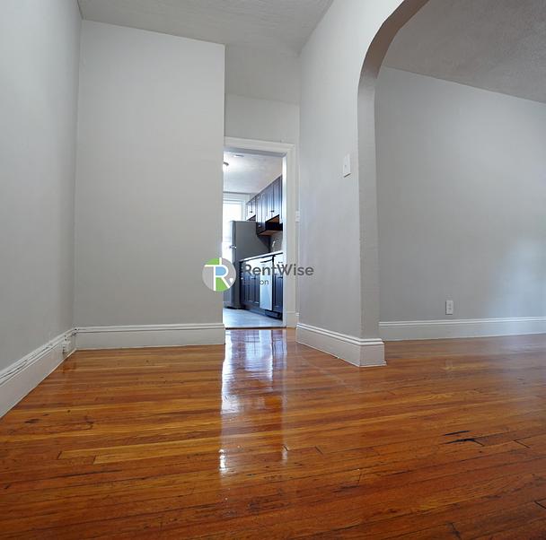 Photo of 41 Chestnut Hill Ave