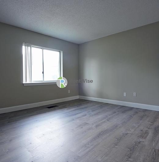 Photo of 140 North Beacon Street
