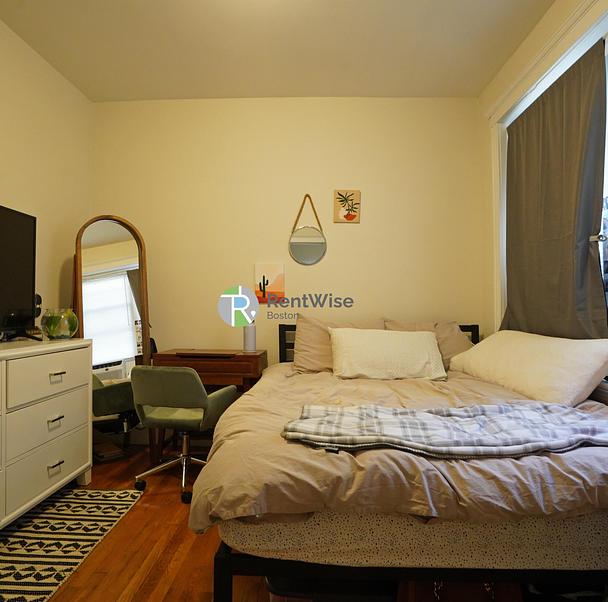 Photo of 3  Carol Ave