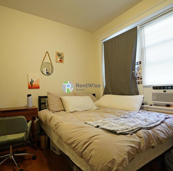 Photo of 3  Carol Ave