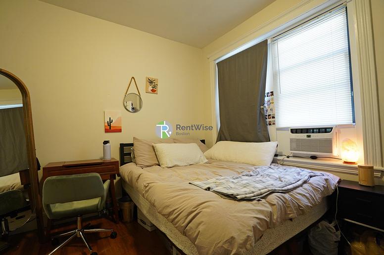 Photo of 3  Carol Ave