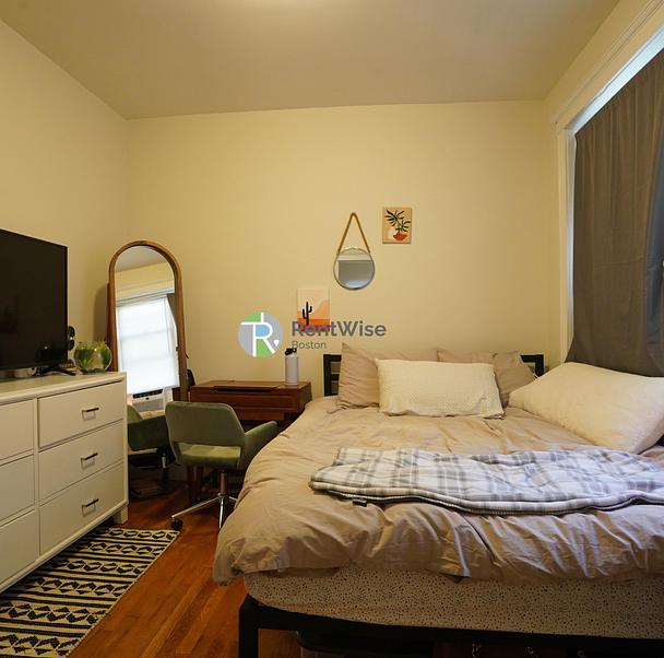 Photo of 3  Carol Ave