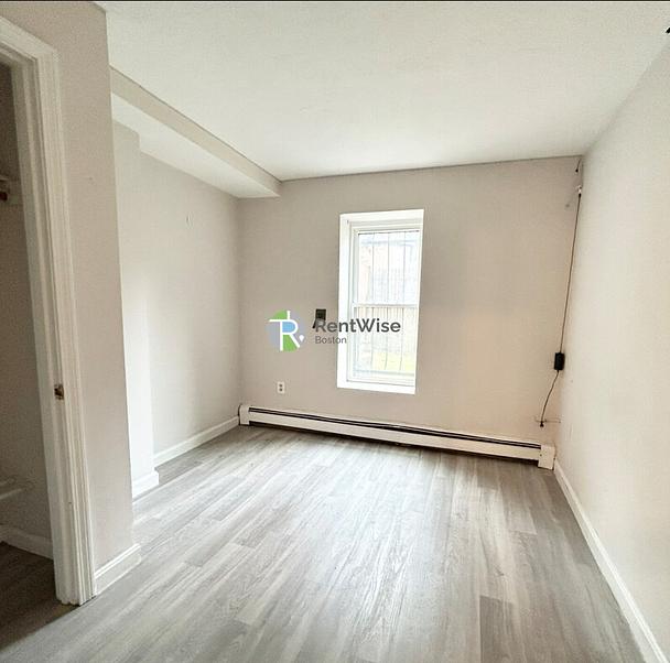 Photo of 90 Hammond St