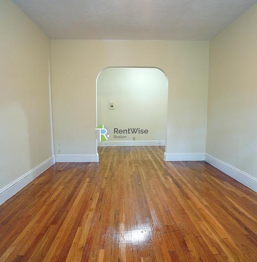 Photo of 41 Chestnut Hill Ave