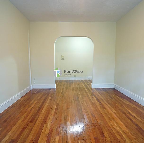Photo of 41 Chestnut Hill Ave