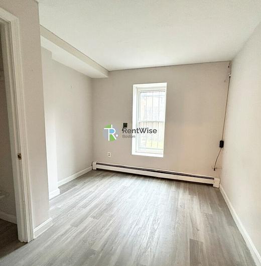 Photo of 90 Hammond St