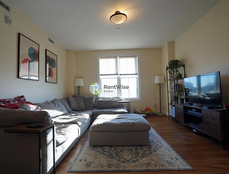 Photo of 315 Broadway