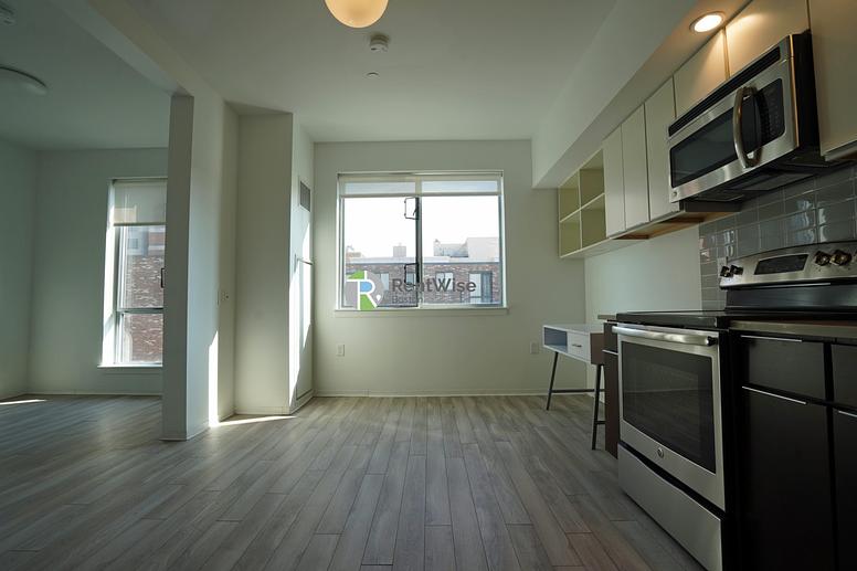 Photo of 1047 Commonwealth Ave