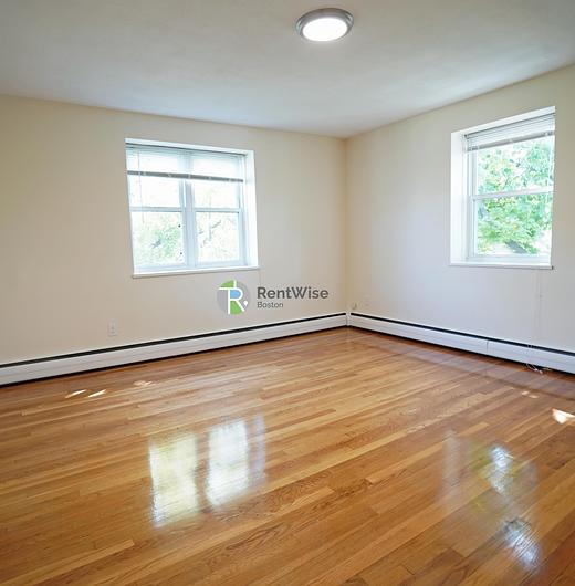 Photo of 110 Babcock St