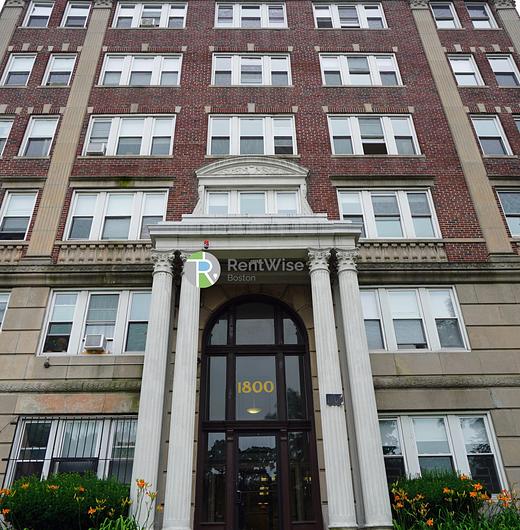 Photo of 1800 Commonwealth Avenue