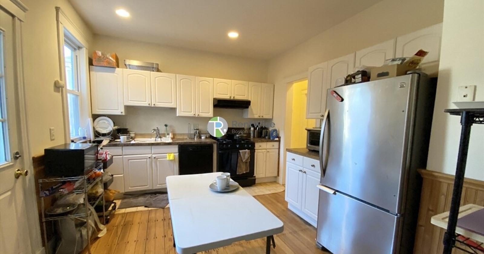 Photo of 37 Hillside Street