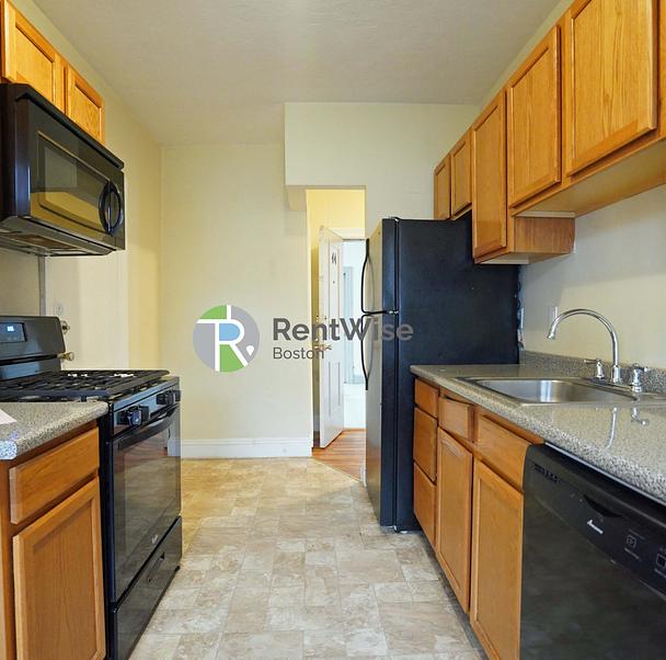 Photo of 45 Chestnut Hill Ave