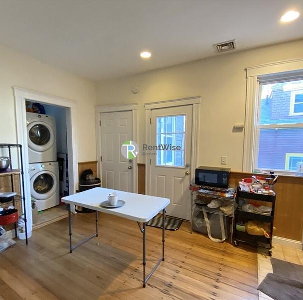 Photo of 37 Hillside Street