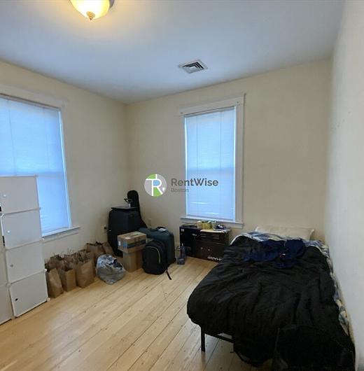 Photo of 37 Hillside Street