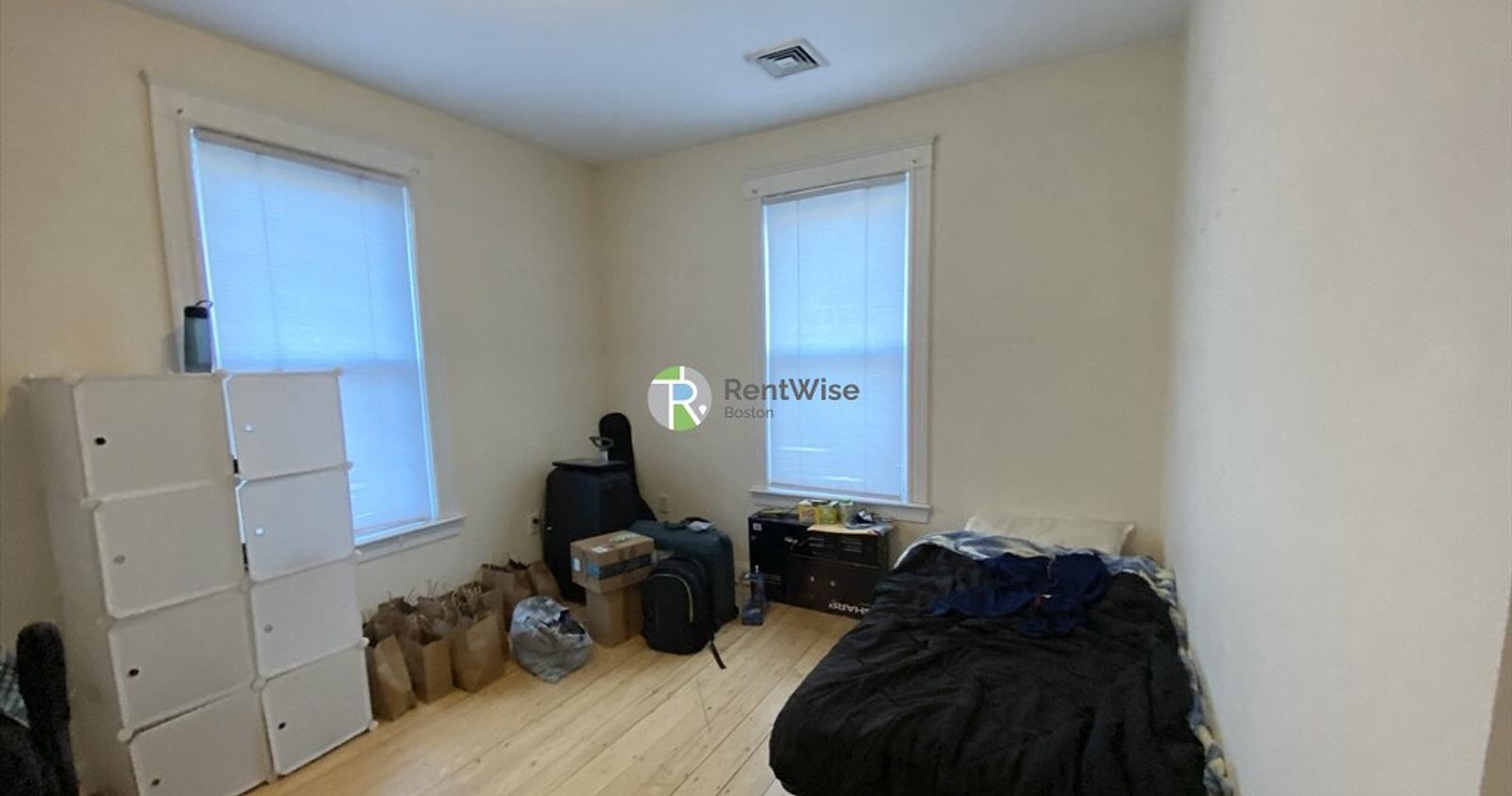 Photo of 37 Hillside Street