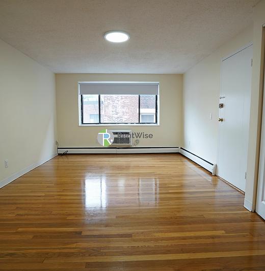 Photo of 222 Babcock St