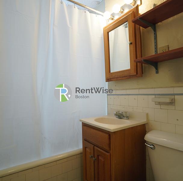 Photo of 45 Chestnut Hill Ave