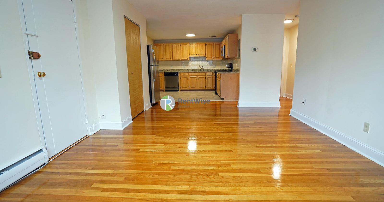 Photo of 230 Babcock Street