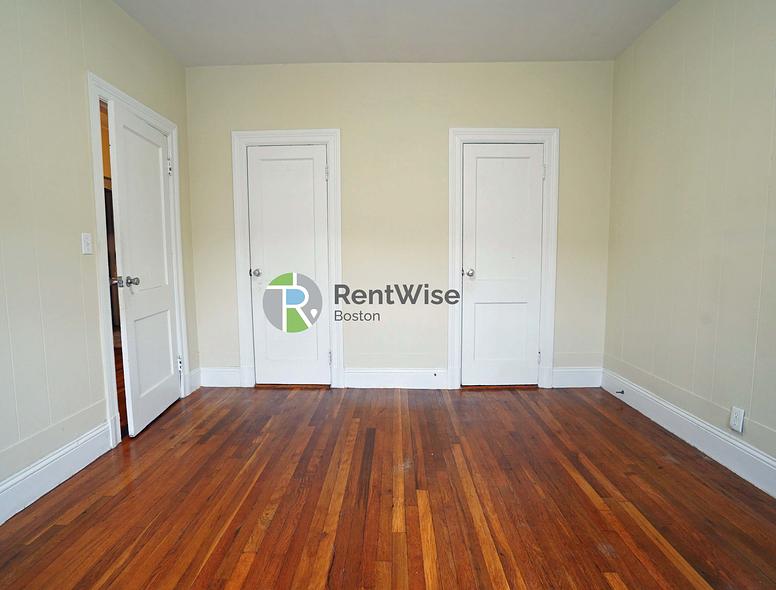 Photo of 45 Chestnut Hill Ave