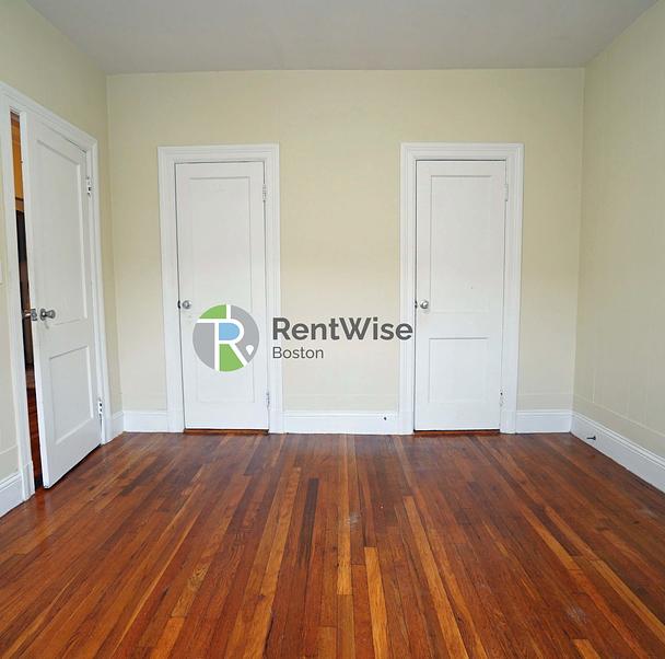 Photo of 45 Chestnut Hill Ave