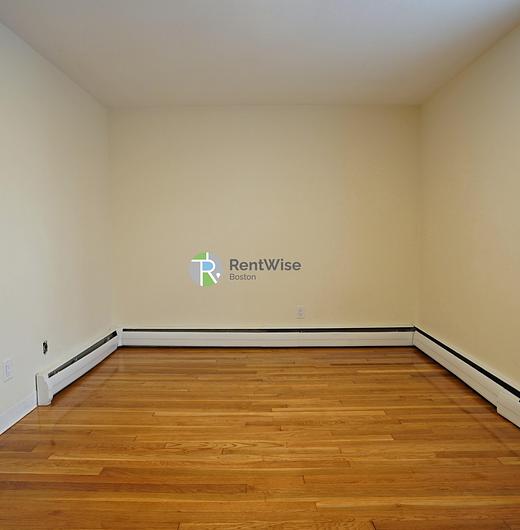 Photo of 222 Babcock St