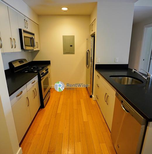 Photo of 601 Albany Street