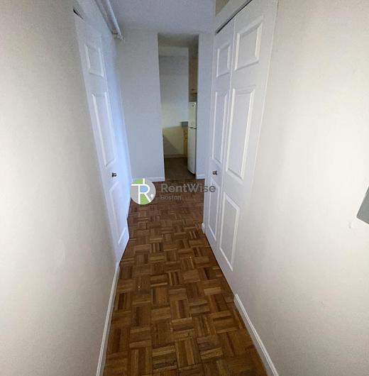 Photo of 929 Massachusetts Avenue