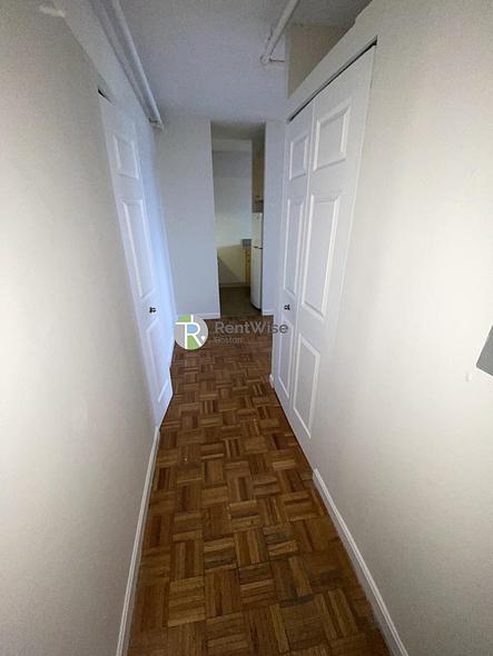 Photo of 929 Massachusetts Avenue