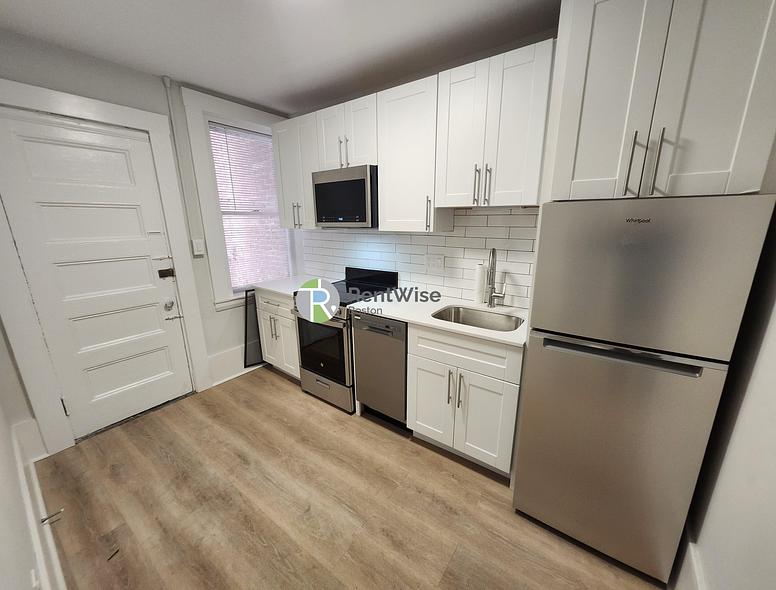 Photo of 53 Joy St