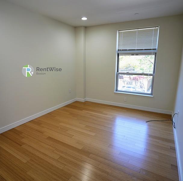 Photo of 601 Albany Street