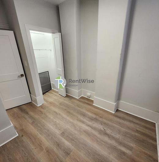 Photo of 53 Joy St
