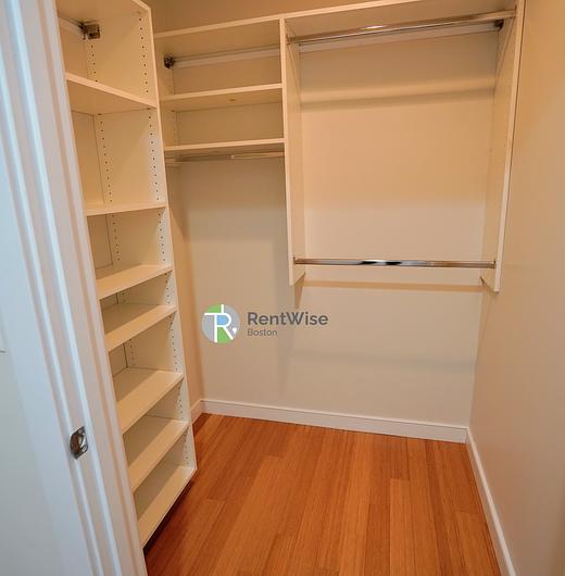 Photo of 601 Albany Street