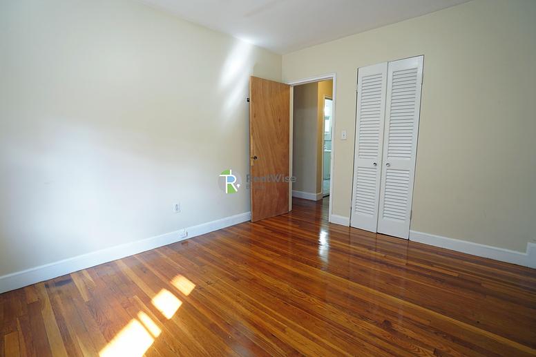 Photo of 65 Chiswick Road