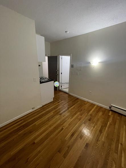 Photo of 51 South Huntington Avenue
