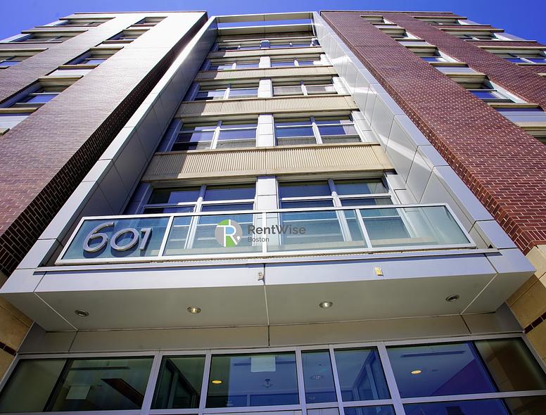 Photo of 601 Albany Street