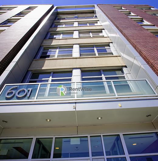 Photo of 601 Albany Street