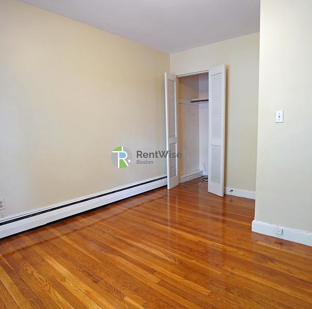Photo of 65 Chiswick Road