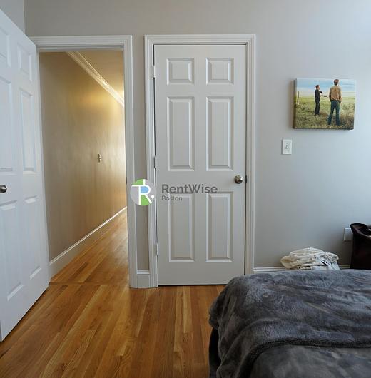 Photo of 365 Washington Street