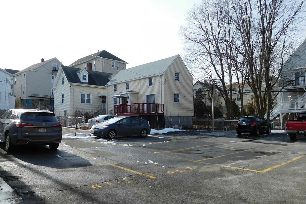 Photo of 39 Shepard St