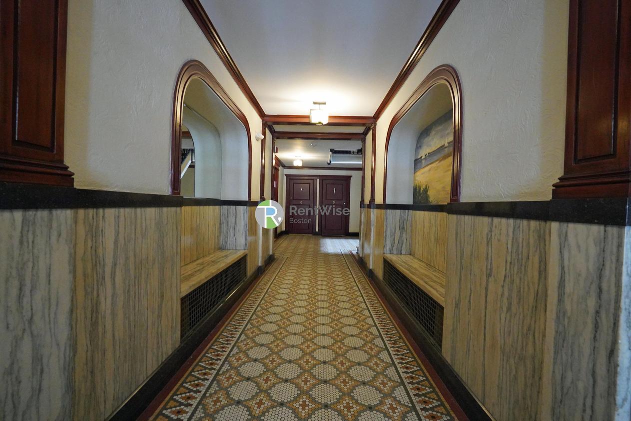 Photo of 452 Park Drive