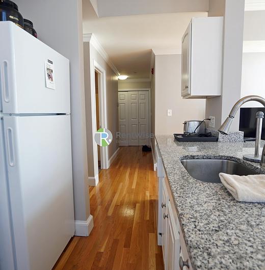 Photo of 365 Washington Street