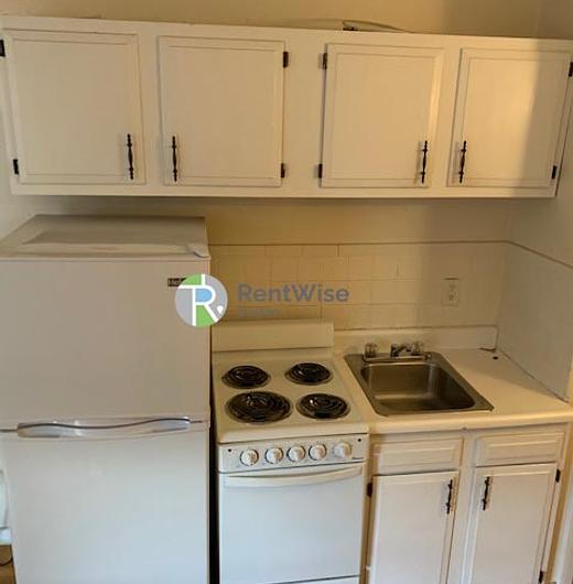 Photo of 49 South Huntington Avenue
