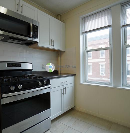 Photo of 518 Cambridge Street
